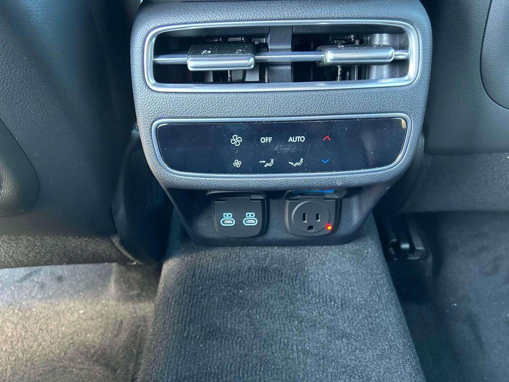 new 2026 Genesis GV70 car