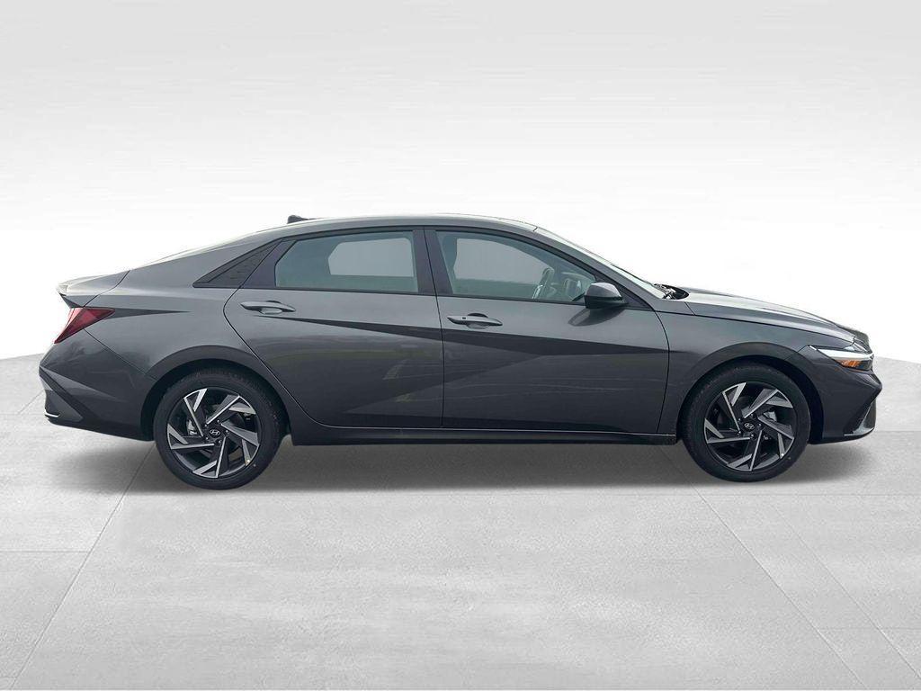 new 2025 Hyundai Elantra car, priced at $24,710