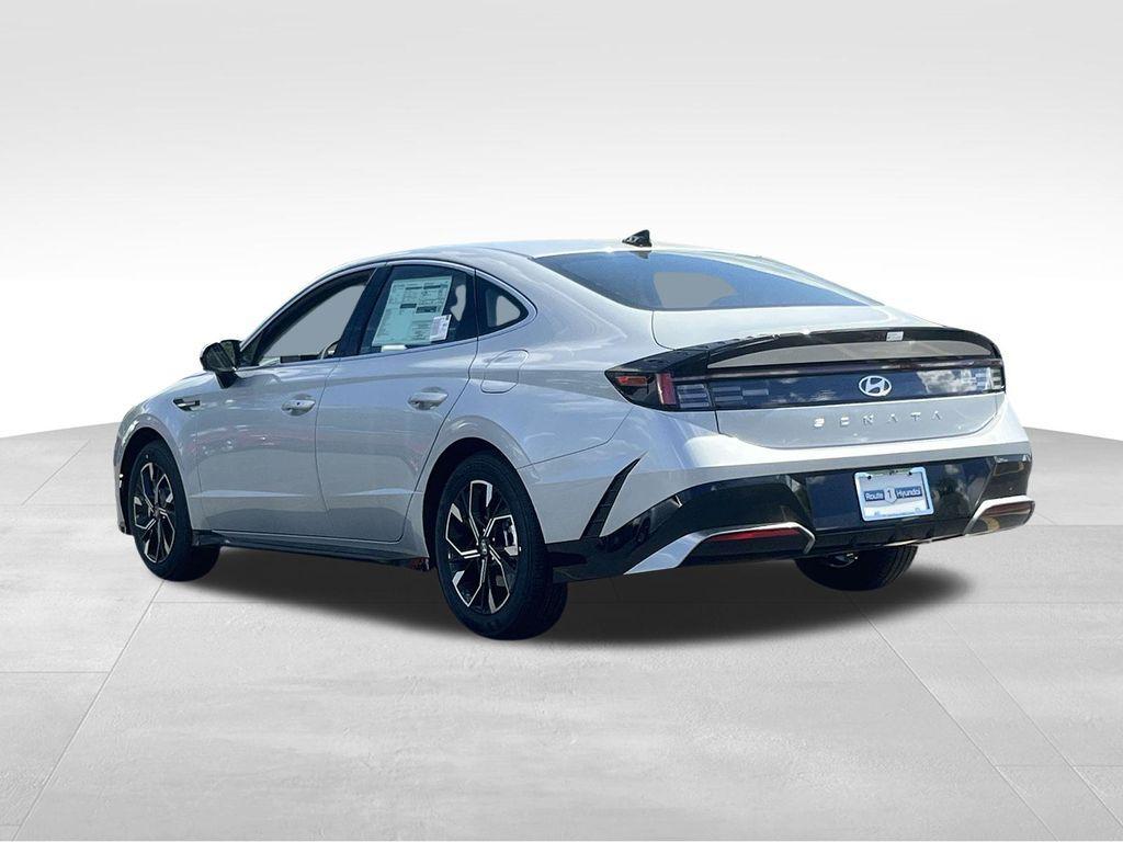new 2025 Hyundai Sonata car, priced at $28,575