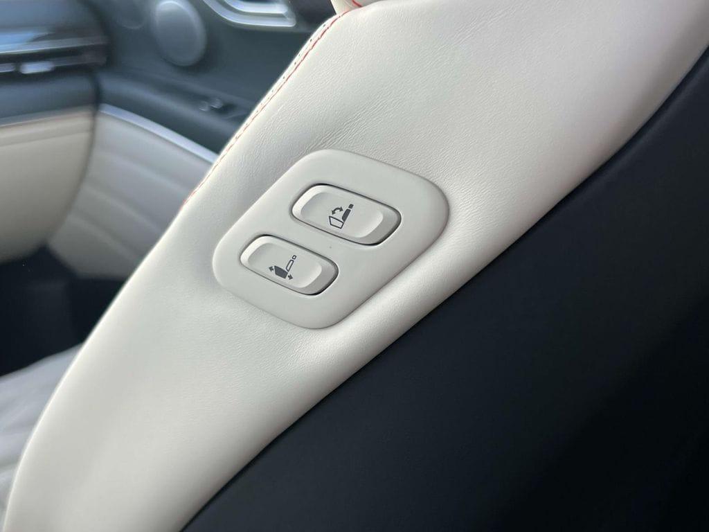 new 2025 Genesis GV80 Coupe car, priced at $88,035