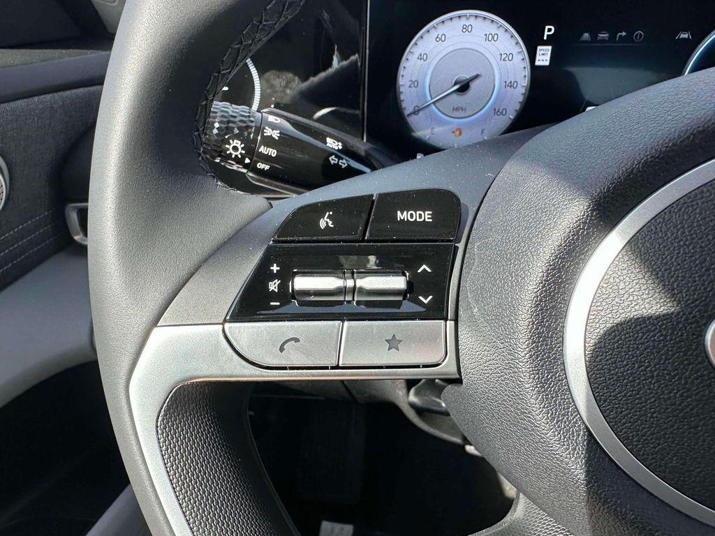 new 2025 Hyundai Elantra car, priced at $24,747