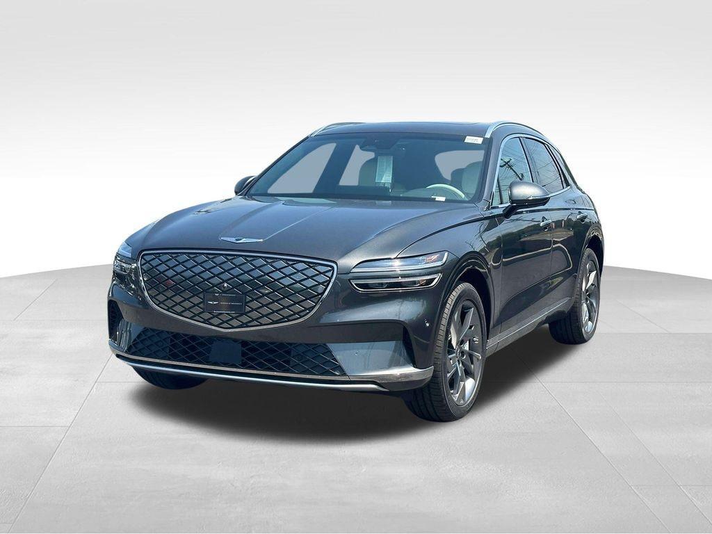 new 2025 Genesis Electrified GV70 car, priced at $68,690