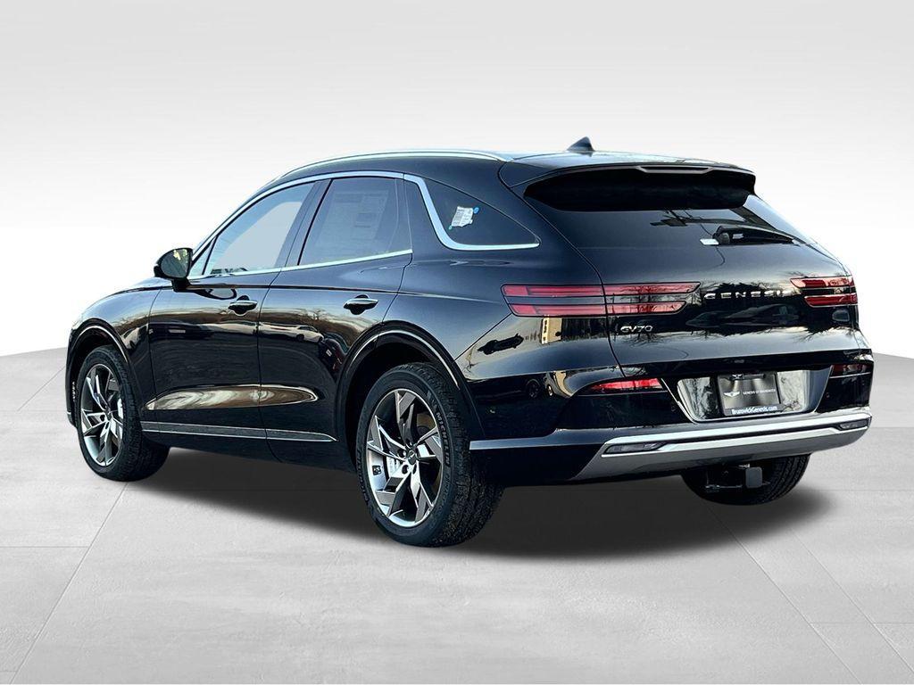 new 2025 Genesis Electrified GV70 car, priced at $69,155