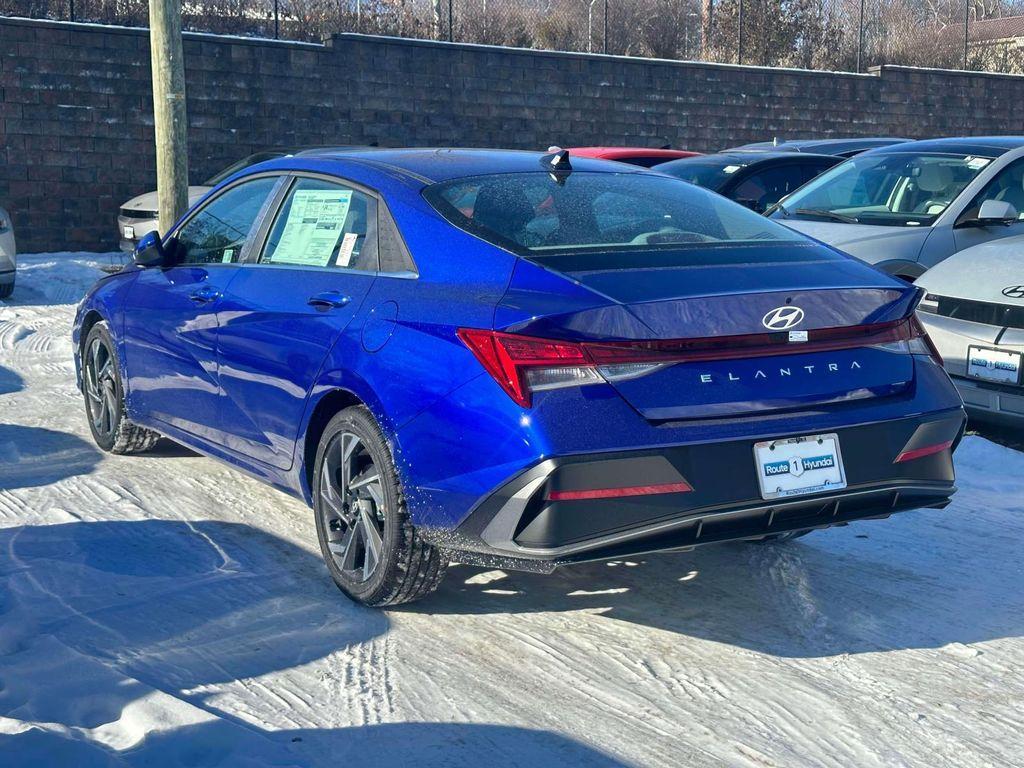 new 2025 Hyundai Elantra car, priced at $24,780
