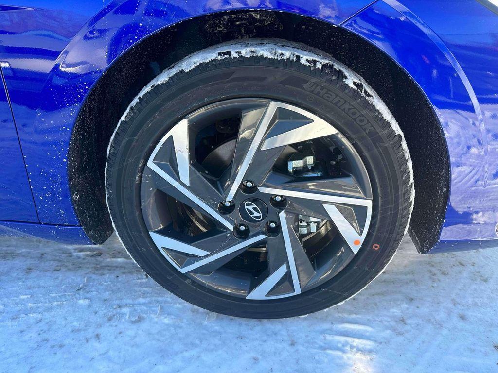 new 2025 Hyundai Elantra car, priced at $24,780