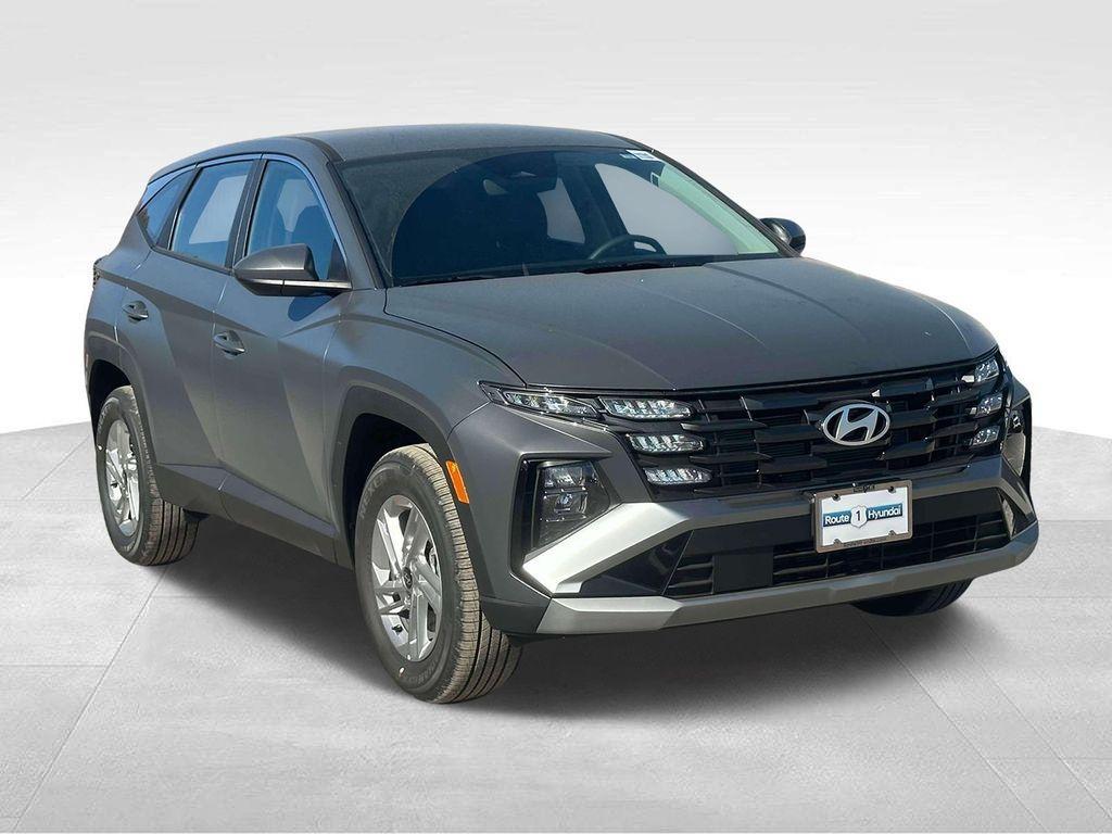 new 2025 Hyundai Tucson car, priced at $32,885