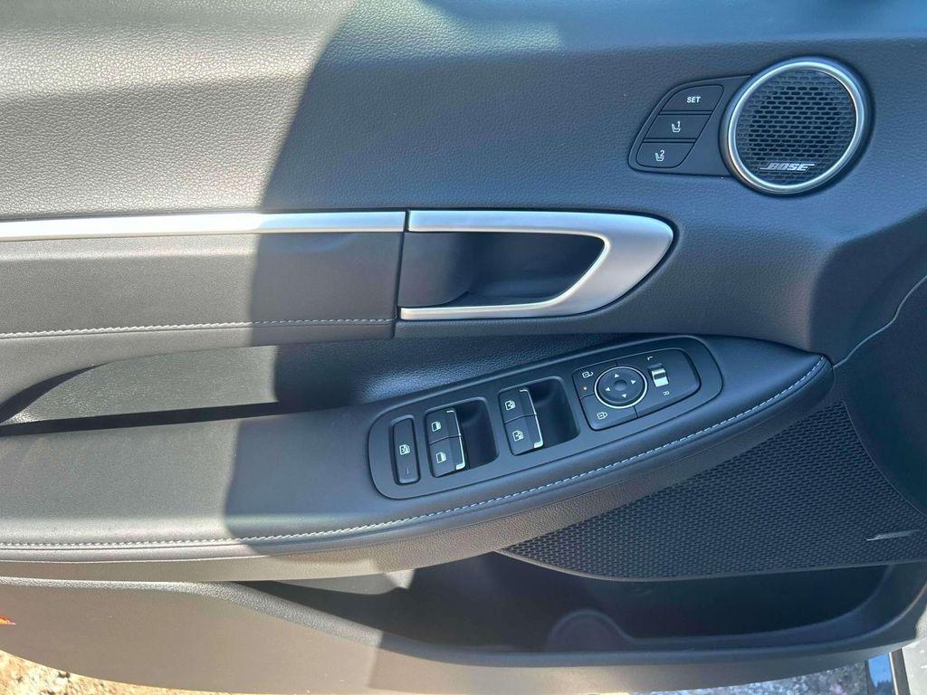 new 2025 Hyundai Sonata Hybrid car, priced at $38,630