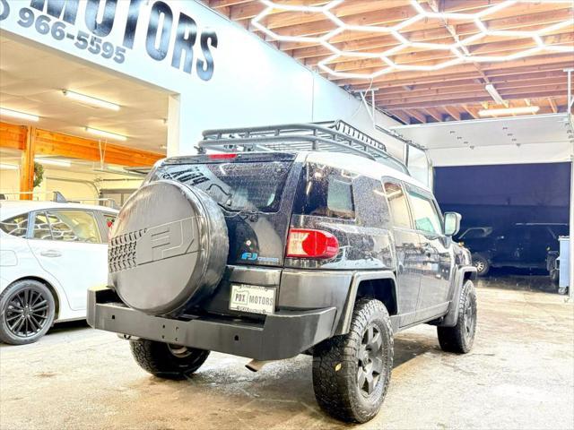 used 2007 Toyota FJ Cruiser car, priced at $16,900