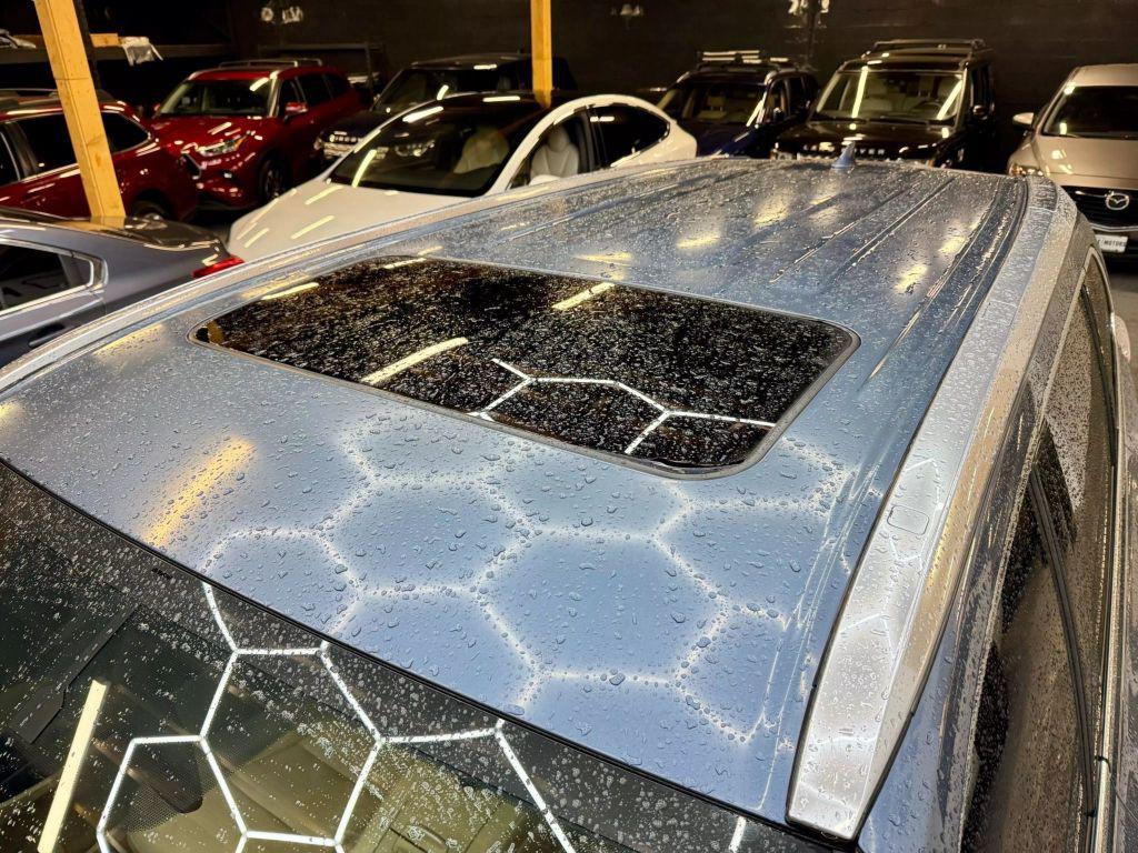 used 2014 Toyota Highlander car, priced at $16,900