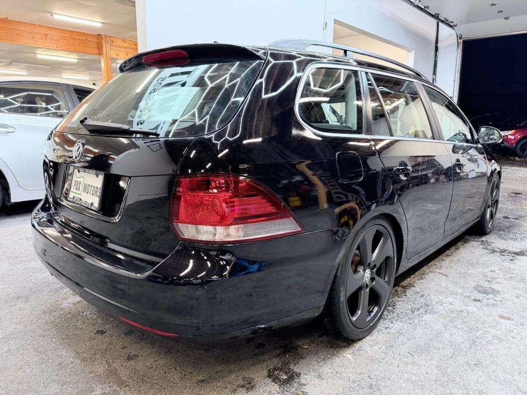 used 2013 Volkswagen Jetta SportWagen car, priced at $10,900