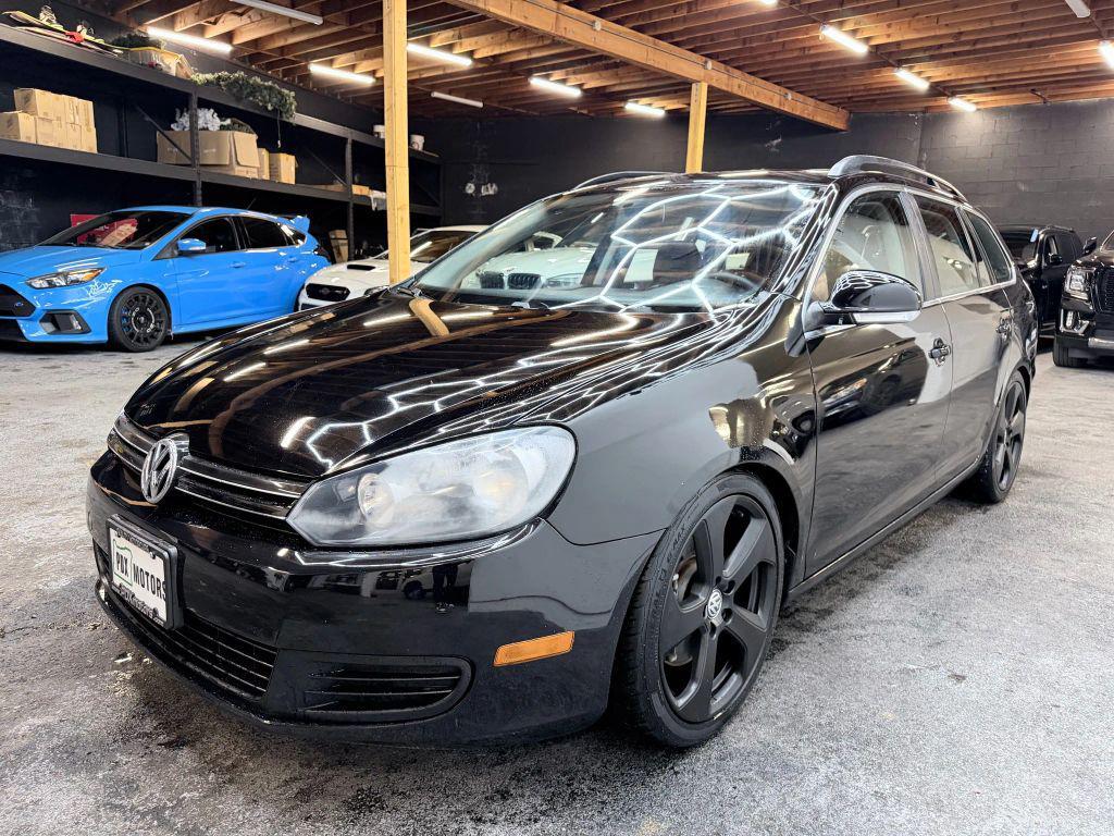 used 2013 Volkswagen Jetta SportWagen car, priced at $10,900