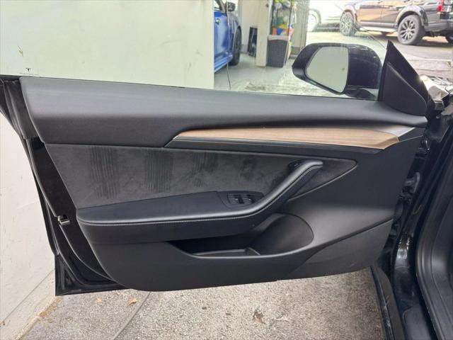 used 2022 Tesla Model 3 car, priced at $20,900
