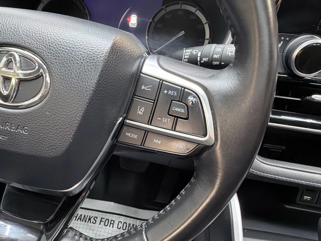 used 2020 Toyota Highlander car, priced at $23,500