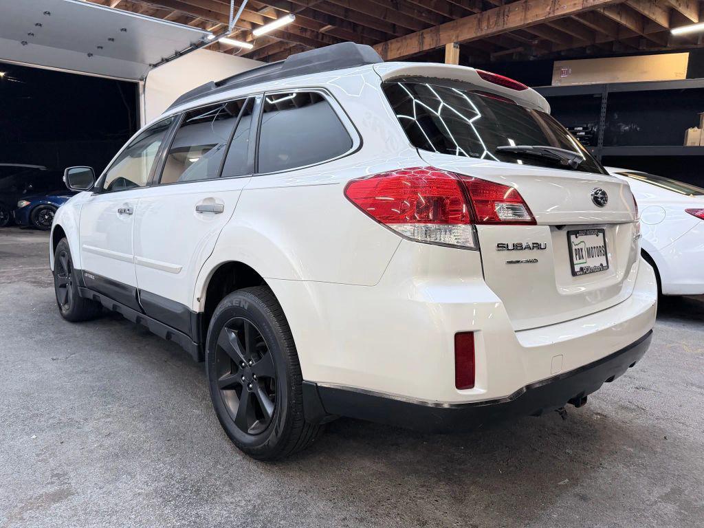 used 2013 Subaru Outback car, priced at $9,500
