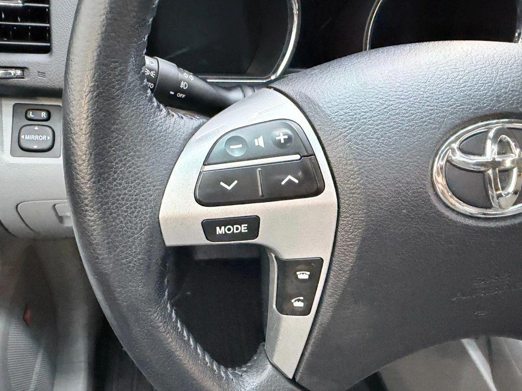 used 2012 Toyota Highlander Hybrid car, priced at $14,900