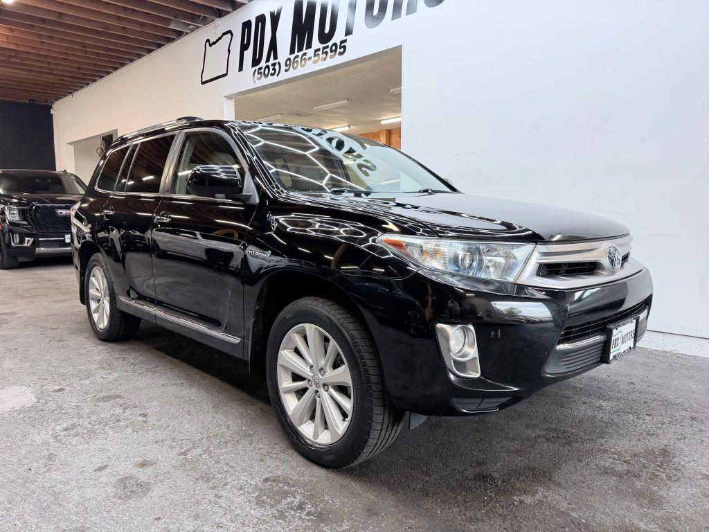 used 2012 Toyota Highlander Hybrid car, priced at $14,900