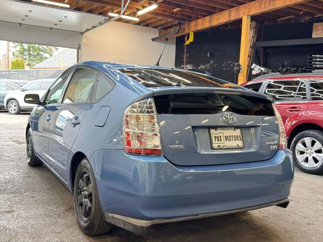 used 2006 Toyota Prius car, priced at $6,900