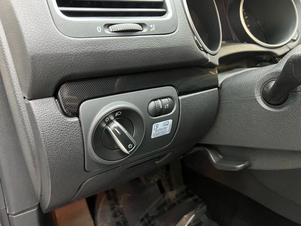 used 2013 Volkswagen Jetta SportWagen car, priced at $10,900