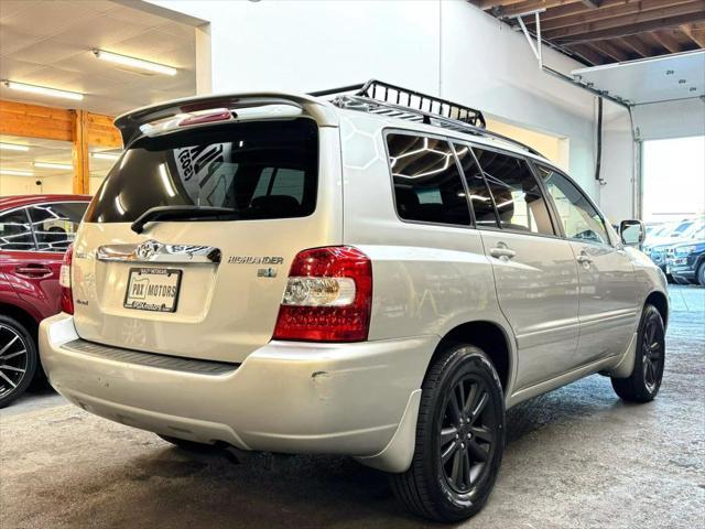 used 2006 Toyota Highlander Hybrid car, priced at $13,500