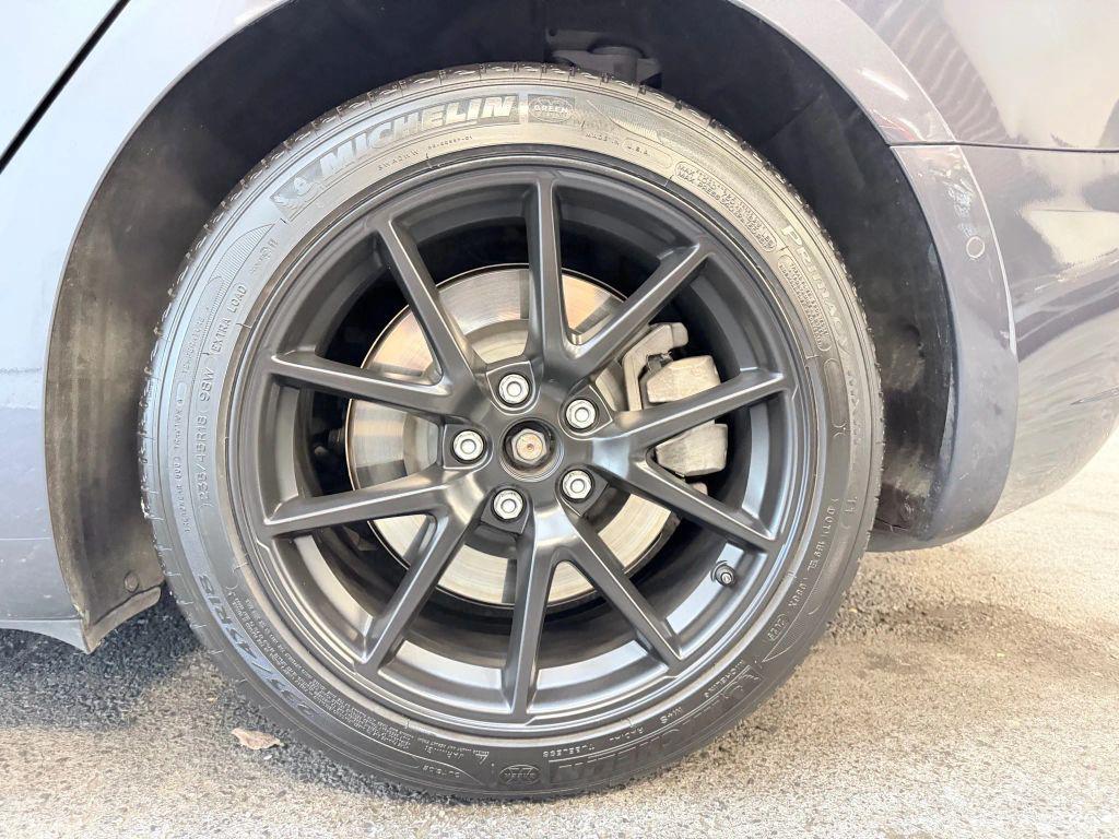 used 2021 Tesla Model 3 car, priced at $19,500