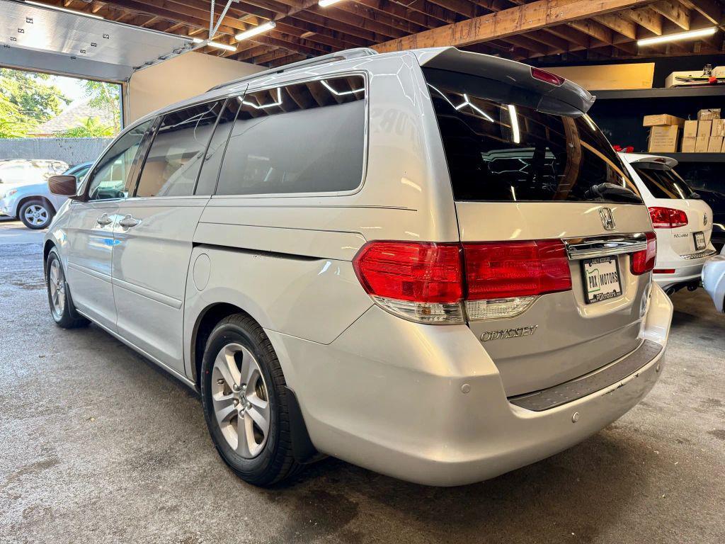 used 2010 Honda Odyssey car, priced at $6,900