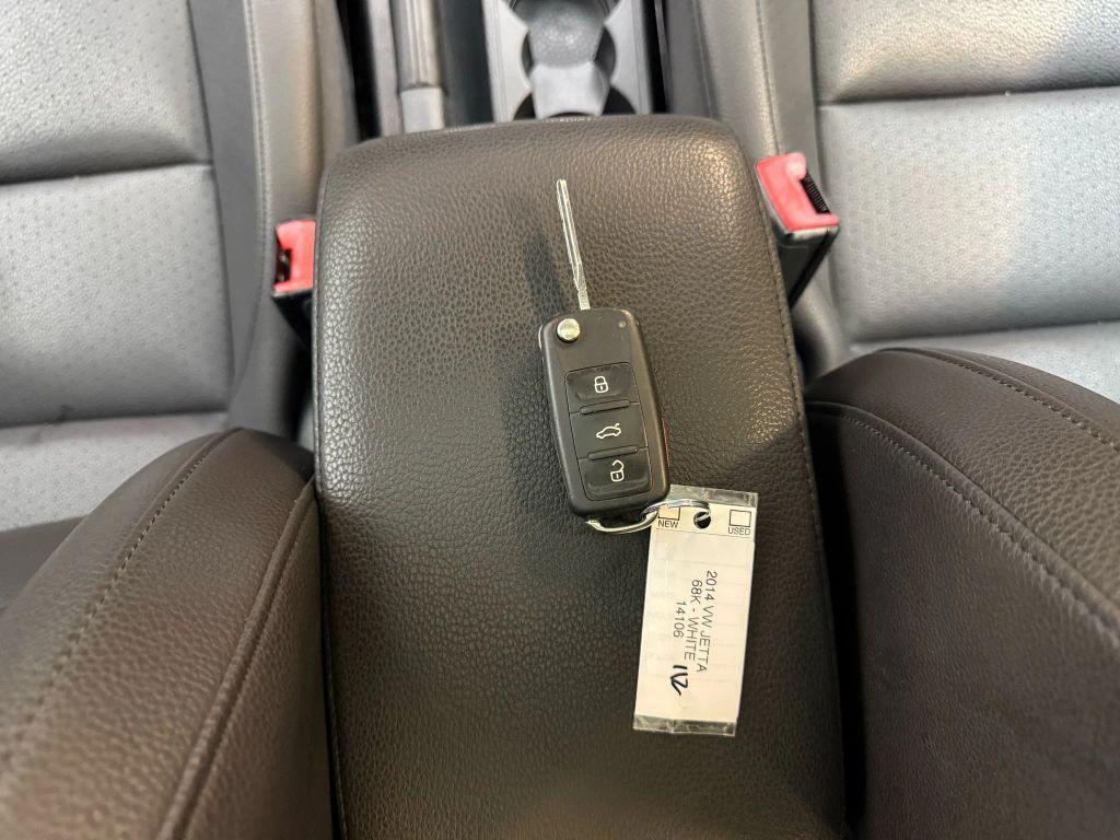 used 2014 Volkswagen Jetta SportWagen car, priced at $12,900