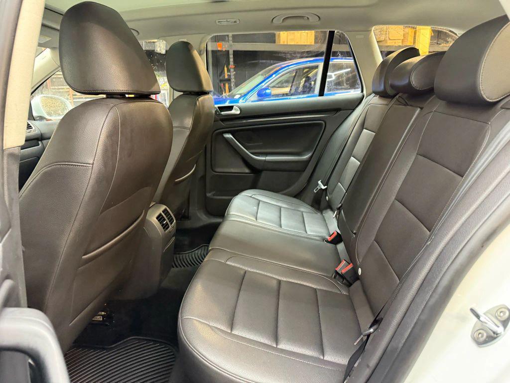 used 2014 Volkswagen Jetta SportWagen car, priced at $12,900