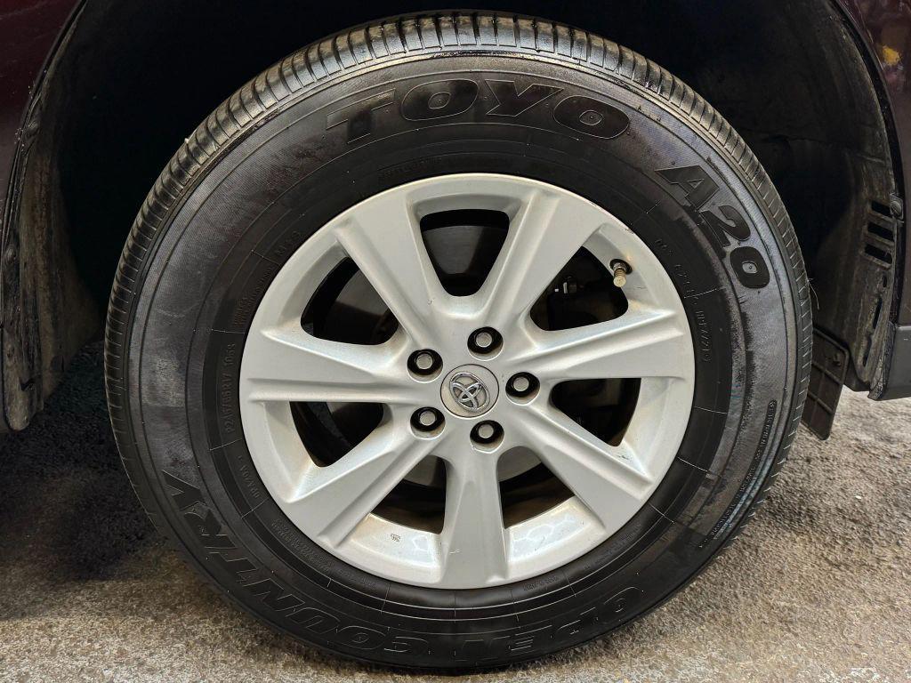 used 2012 Toyota Highlander car, priced at $13,900