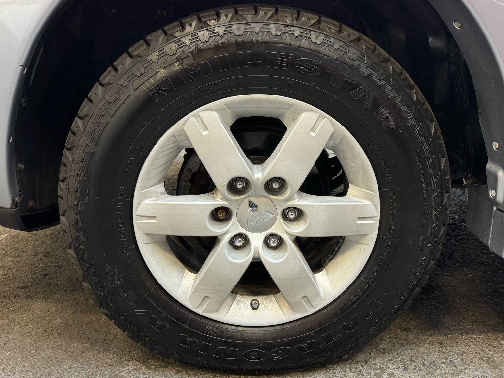 used 2005 Mitsubishi Montero car, priced at $7,900