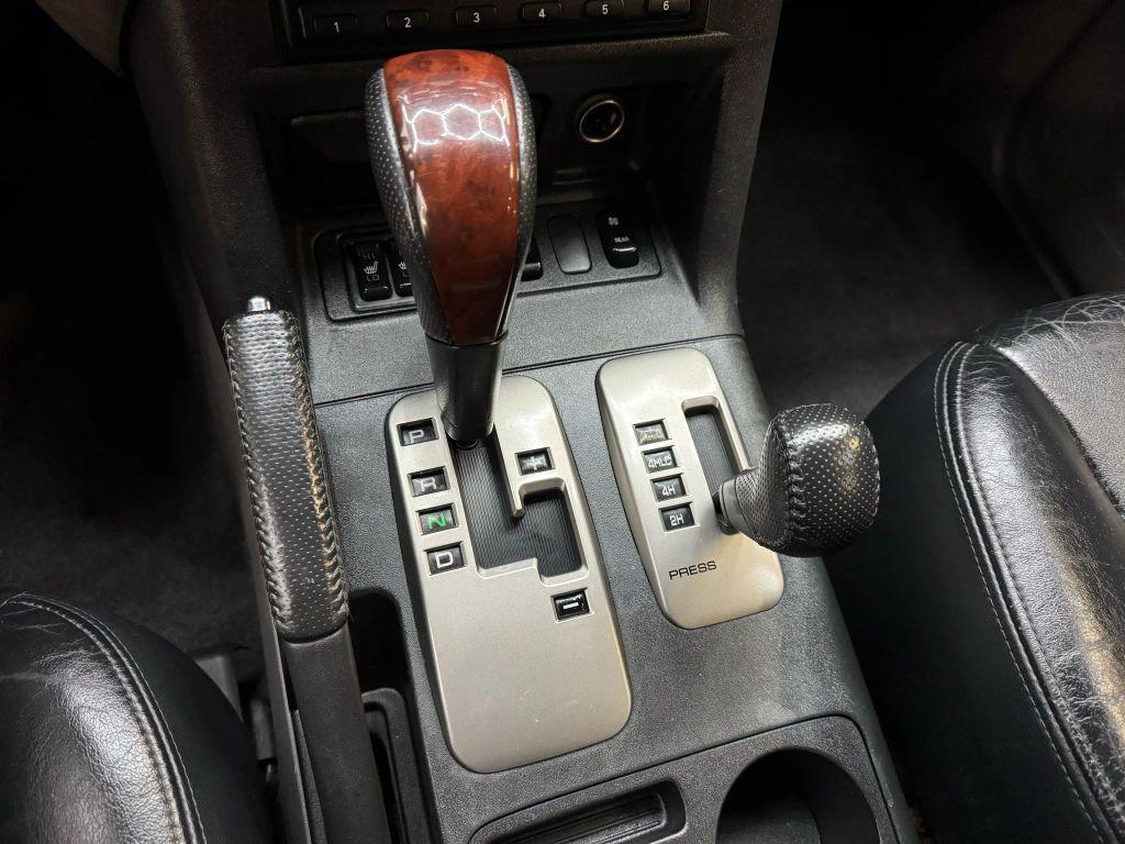 used 2005 Mitsubishi Montero car, priced at $7,900