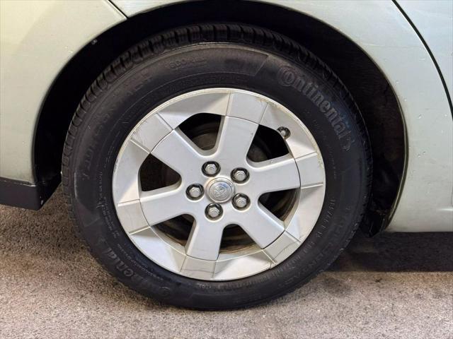 used 2007 Toyota Prius car, priced at $7,700