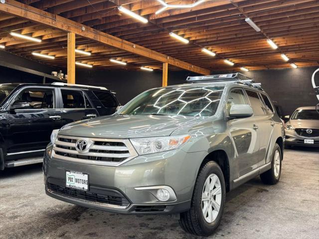 used 2011 Toyota Highlander car, priced at $13,990