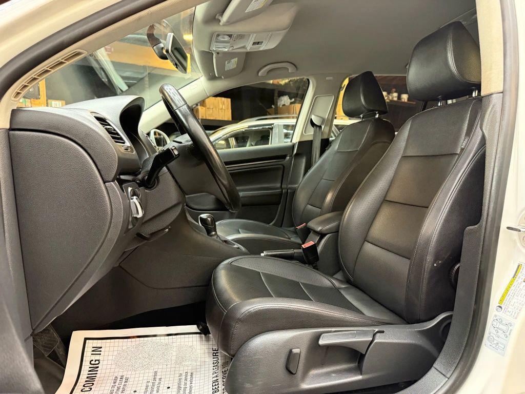 used 2012 Volkswagen Jetta SportWagen car, priced at $8,900