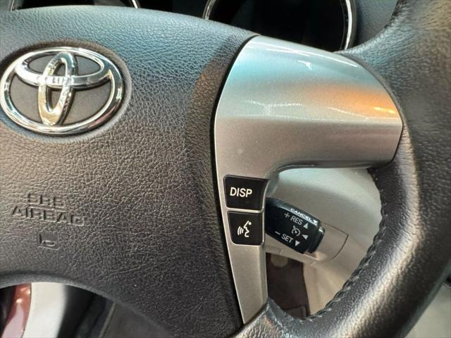 used 2012 Toyota Highlander car, priced at $13,900