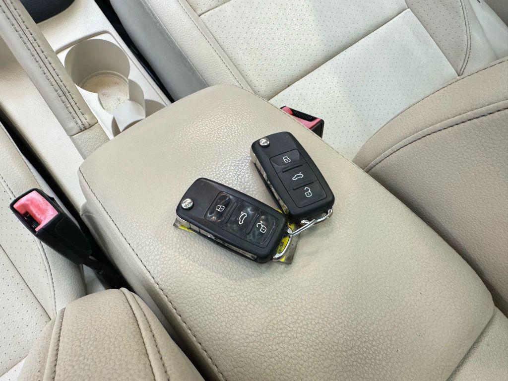 used 2014 Volkswagen Jetta SportWagen car, priced at $11,900