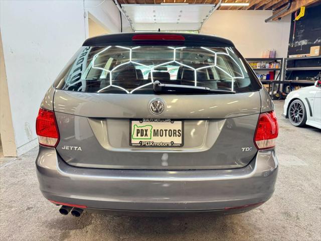 used 2014 Volkswagen Jetta SportWagen car, priced at $11,900