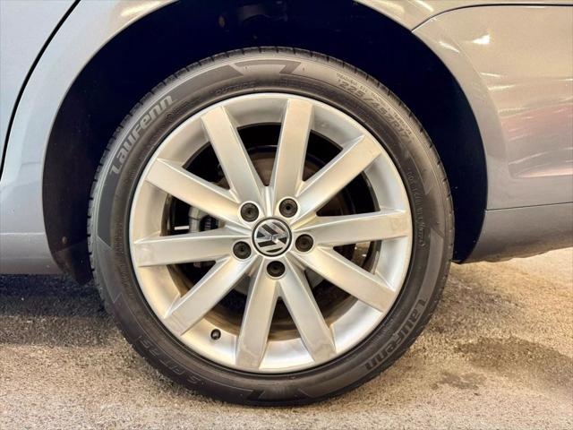 used 2014 Volkswagen Jetta SportWagen car, priced at $11,900