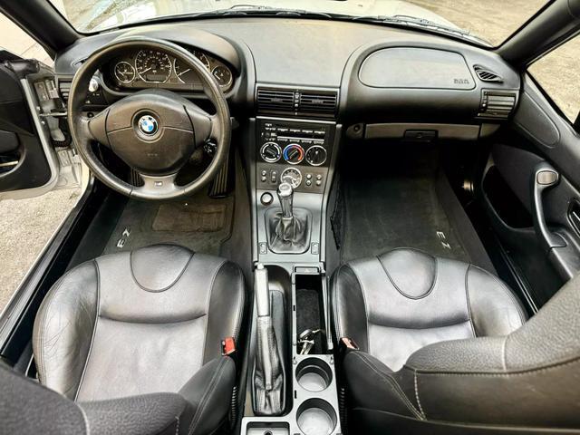 used 2000 BMW Z3 car, priced at $9,900