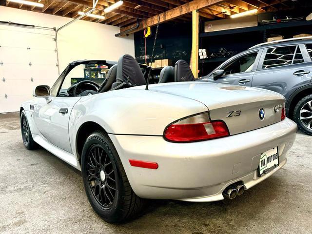 used 2000 BMW Z3 car, priced at $9,900