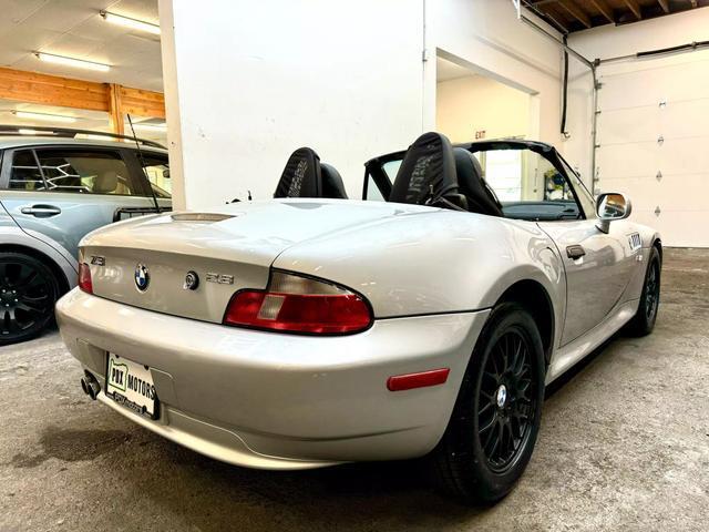 used 2000 BMW Z3 car, priced at $9,900