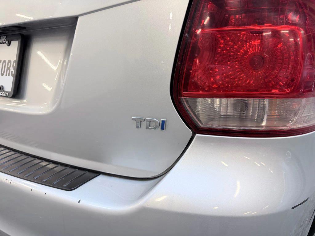 used 2013 Volkswagen Jetta SportWagen car, priced at $10,500