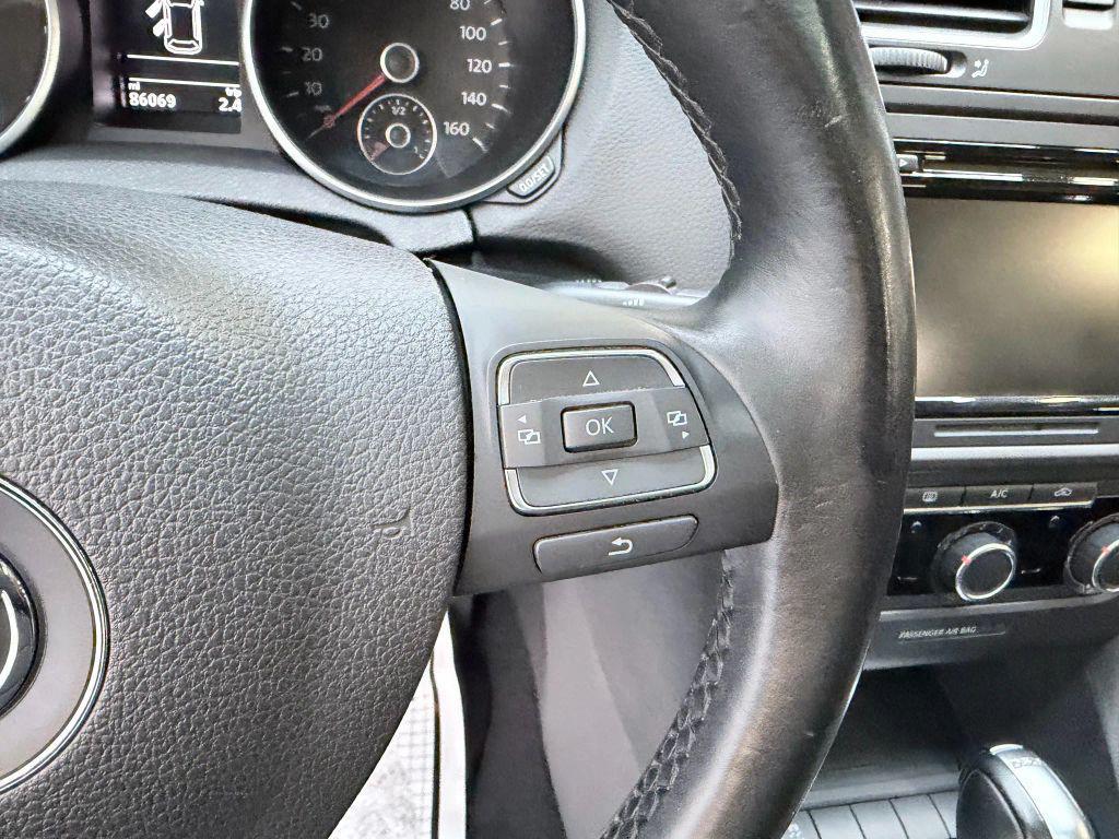 used 2013 Volkswagen Jetta SportWagen car, priced at $10,500