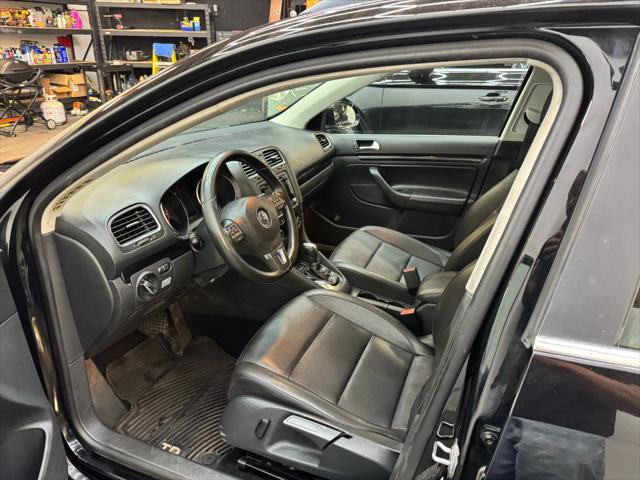 used 2014 Volkswagen Jetta SportWagen car, priced at $10,900