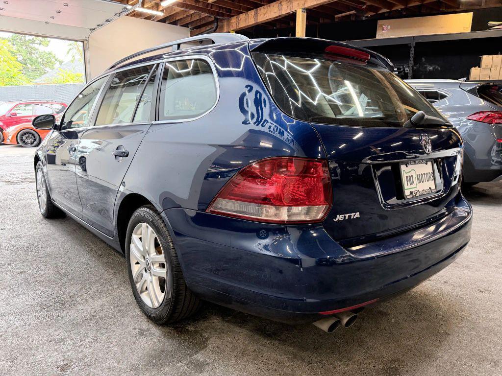 used 2011 Volkswagen Jetta SportWagen car, priced at $8,900
