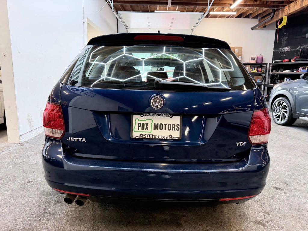 used 2011 Volkswagen Jetta SportWagen car, priced at $8,900