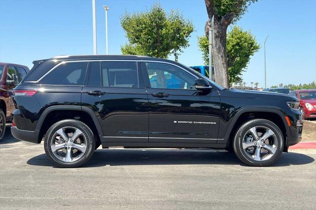 new 2024 Jeep Grand Cherokee car, priced at $48,858