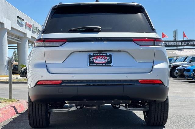 new 2024 Jeep Grand Cherokee car, priced at $35,640