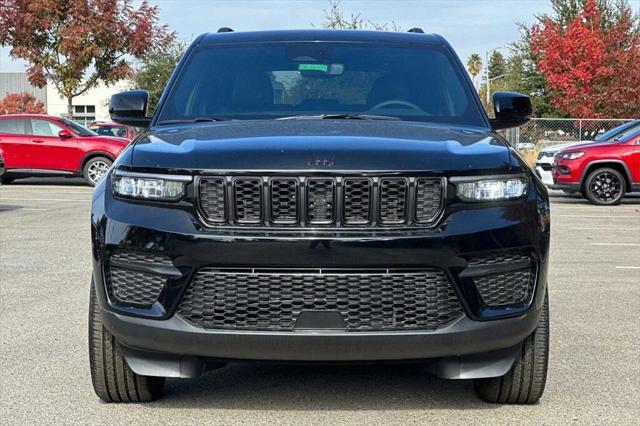 new 2025 Jeep Grand Cherokee car, priced at $41,339