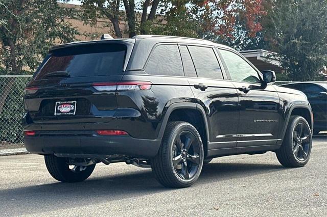 new 2025 Jeep Grand Cherokee car, priced at $41,339