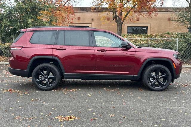 new 2025 Jeep Grand Cherokee L car, priced at $40,554